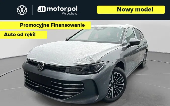 pleszew Volkswagen Passat cena 212210 przebieg: 1, rok produkcji 2024 z Pleszew